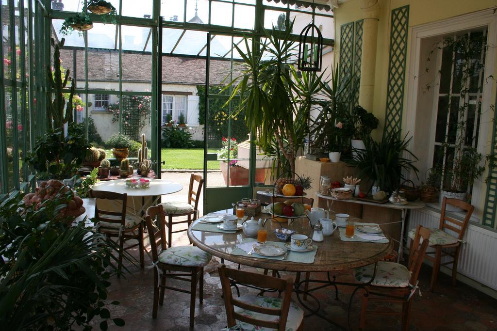Clos Saint Nicolas Neauphle-le-Chateau Экстерьер фото