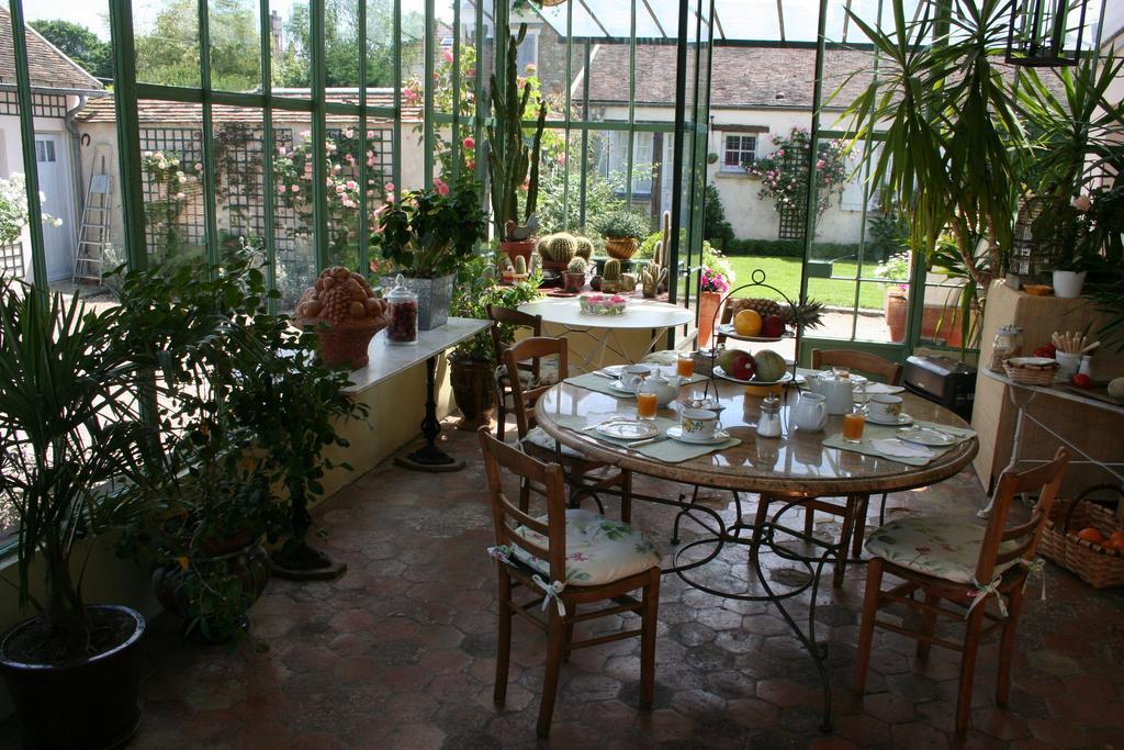 Clos Saint Nicolas Neauphle-le-Chateau Экстерьер фото