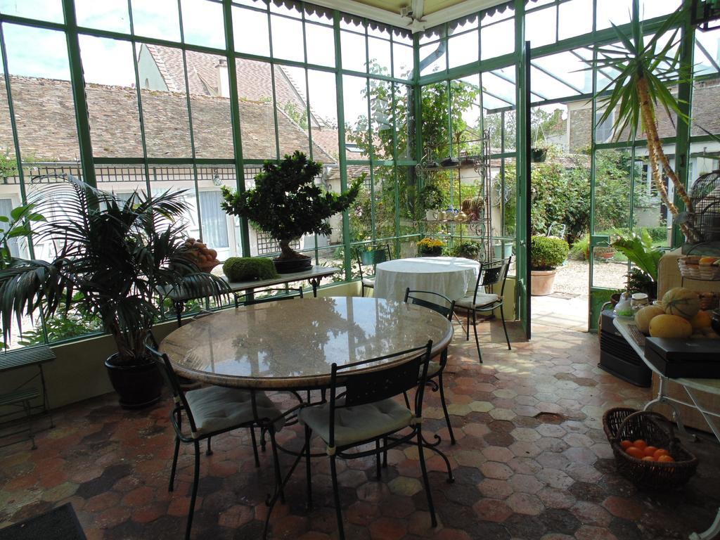 Clos Saint Nicolas Neauphle-le-Chateau Экстерьер фото